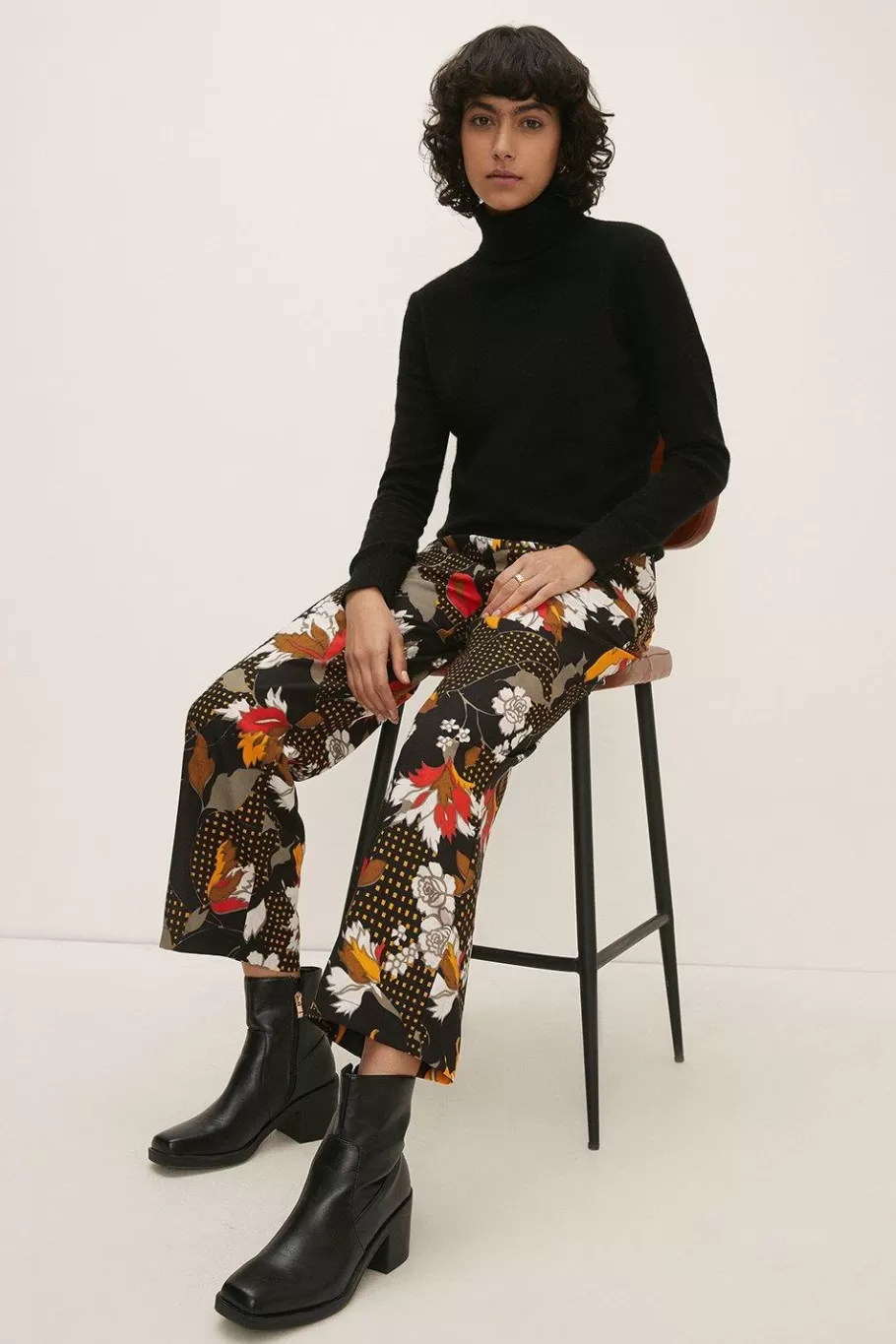 Oasis 70's Printed Coord Straight Leg Trouser Multi Store