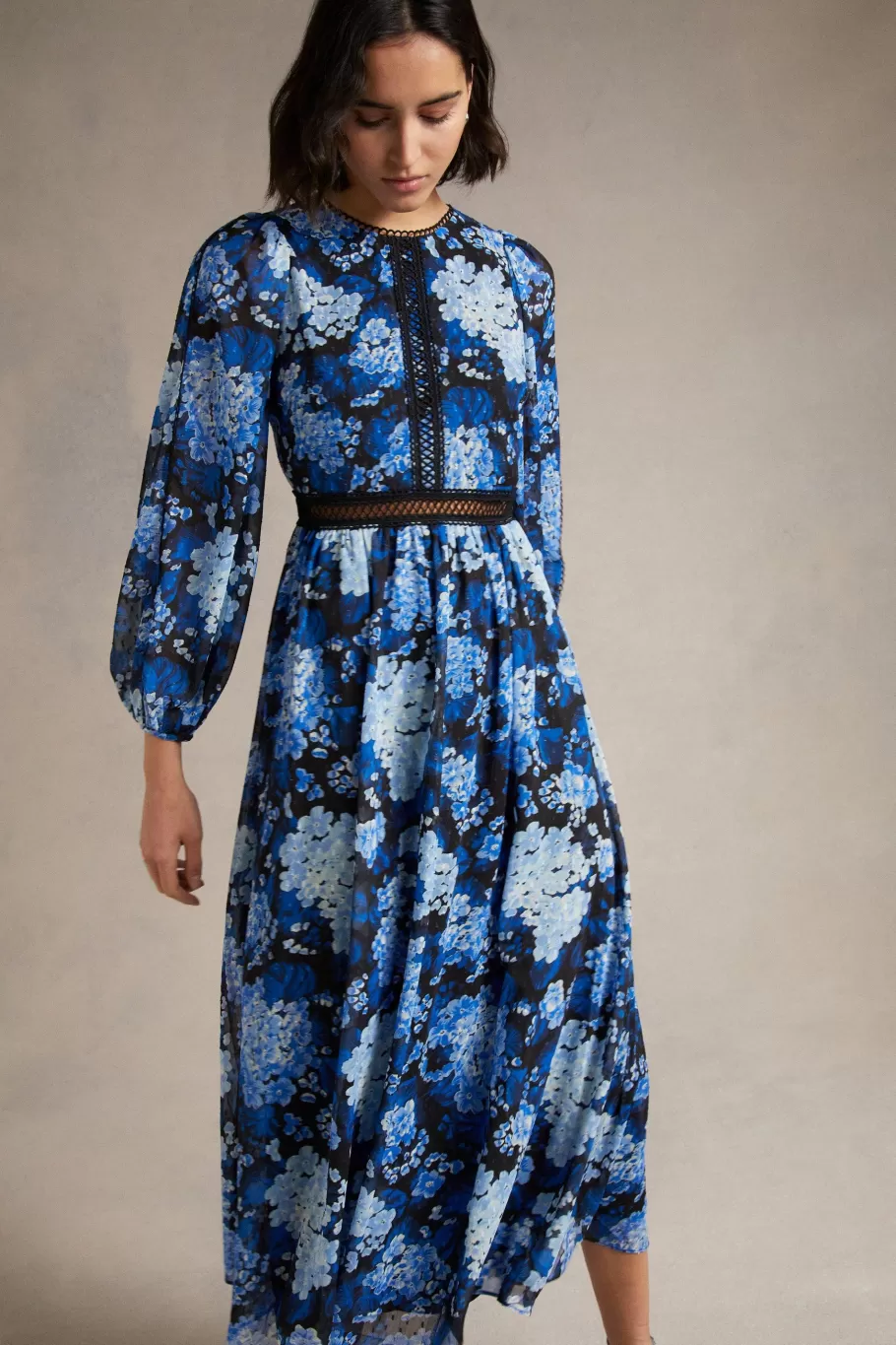 Oasis Cluster Floral Lace Balloon Sleeve Dobby Midi Dress Navy Hot