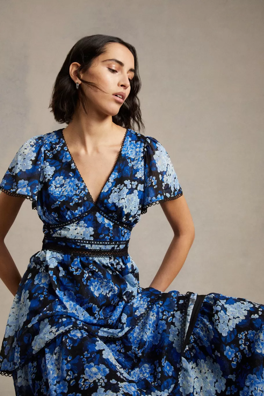 Oasis Cluster Floral Lace Tiered Dobby Midi Dress Navy Discount