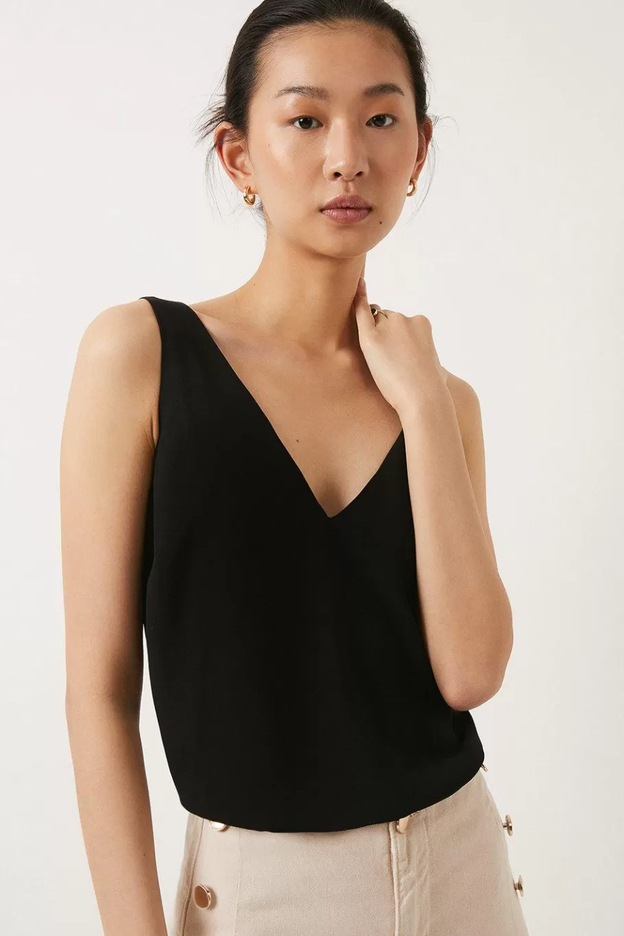 Oasis Essential Woven V Neck Vest Black Flash Sale