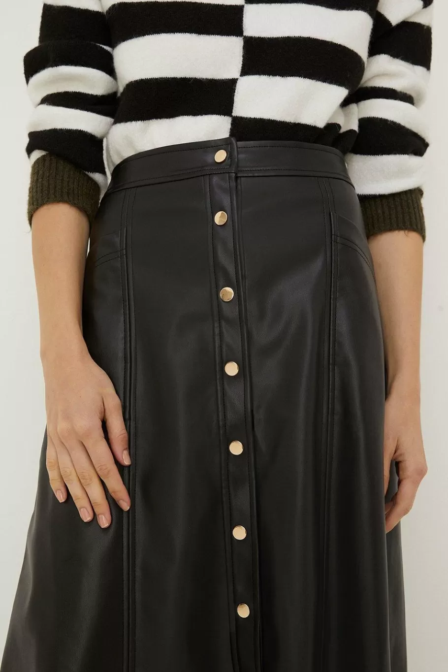 Oasis Faux Leather Button Detail Midi Skirt Black Cheap