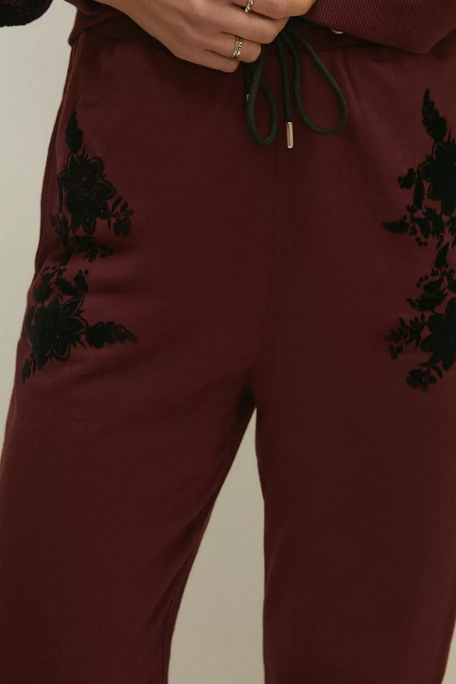 Oasis Floral Flocked Cuffed Jogger Wine Best