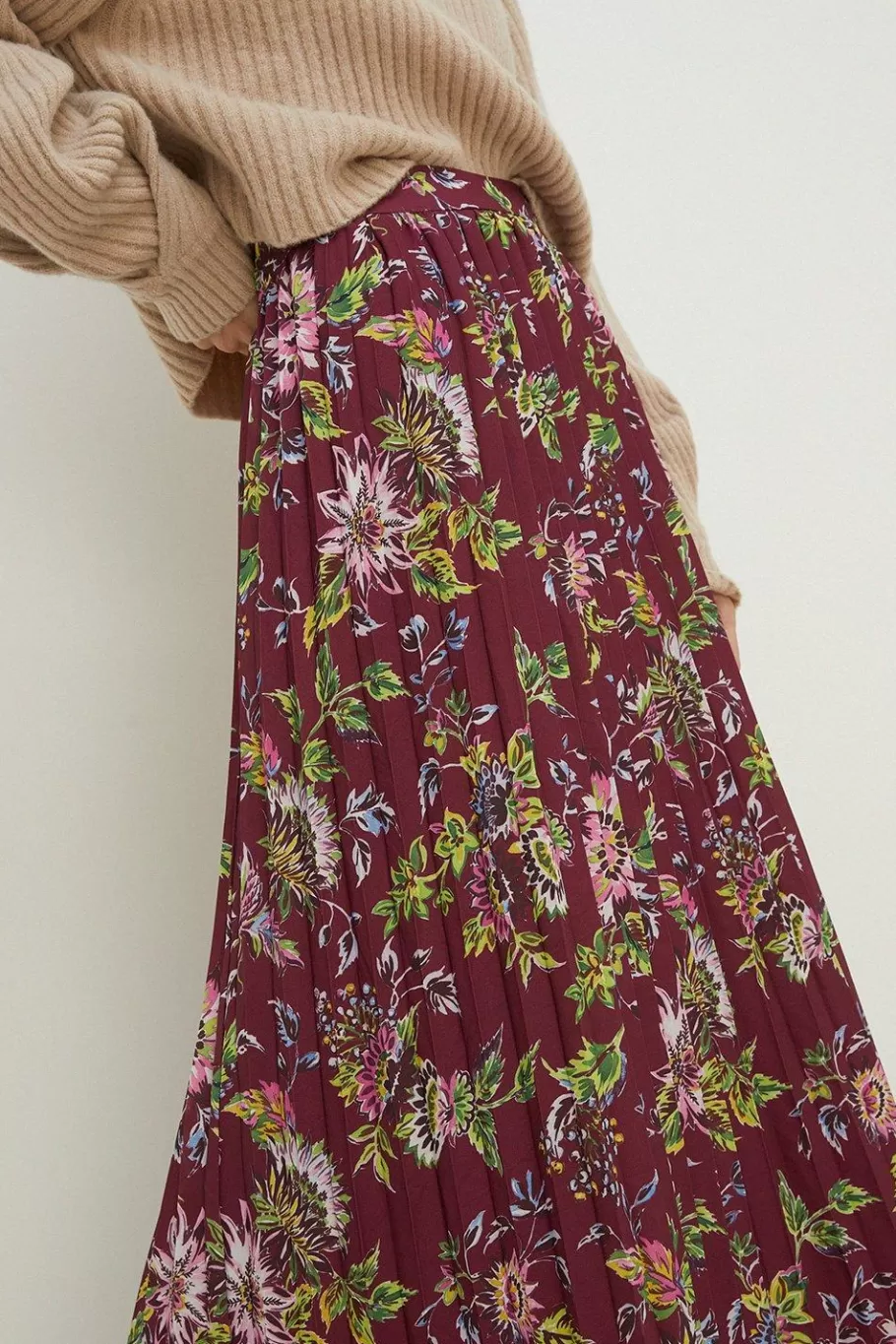 Oasis Floral Printed Pleated Midi Skirt Berry Discount