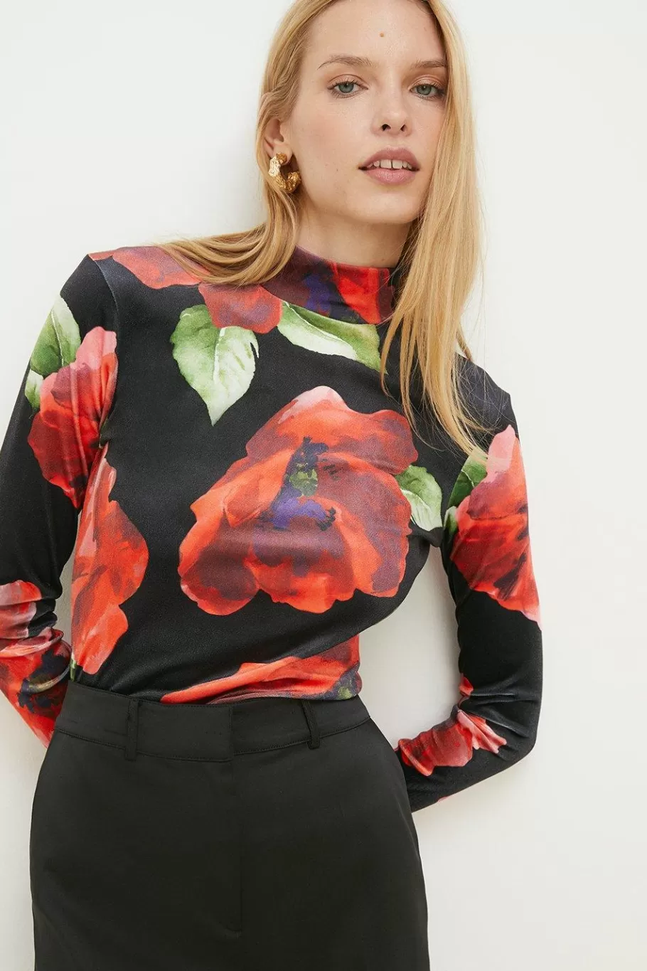 Oasis Floral Printed Velvet Funnel Neck Top Black Hot