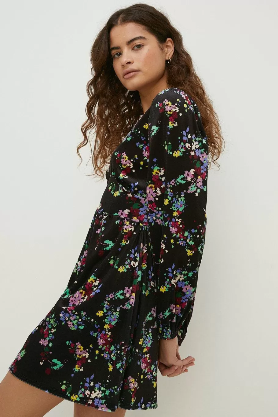 Oasis Floral Velvet Empire Seam Mini Dress Black Clearance