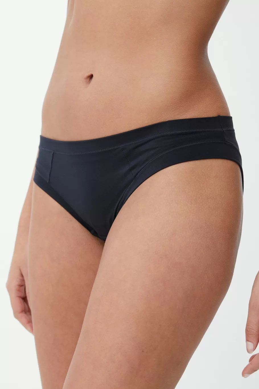 Oasis Gorgeous Comfort Brazilian Black Sale