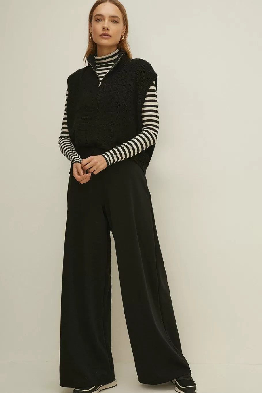 Oasis Jersey Crepe Wide Leg Trouser Black Store