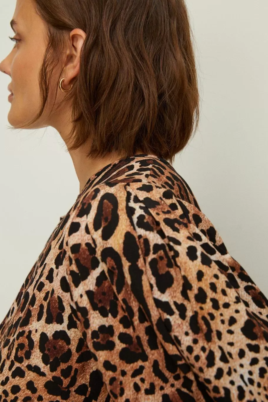 Oasis Neutral Print Shell Top Animal Best Sale