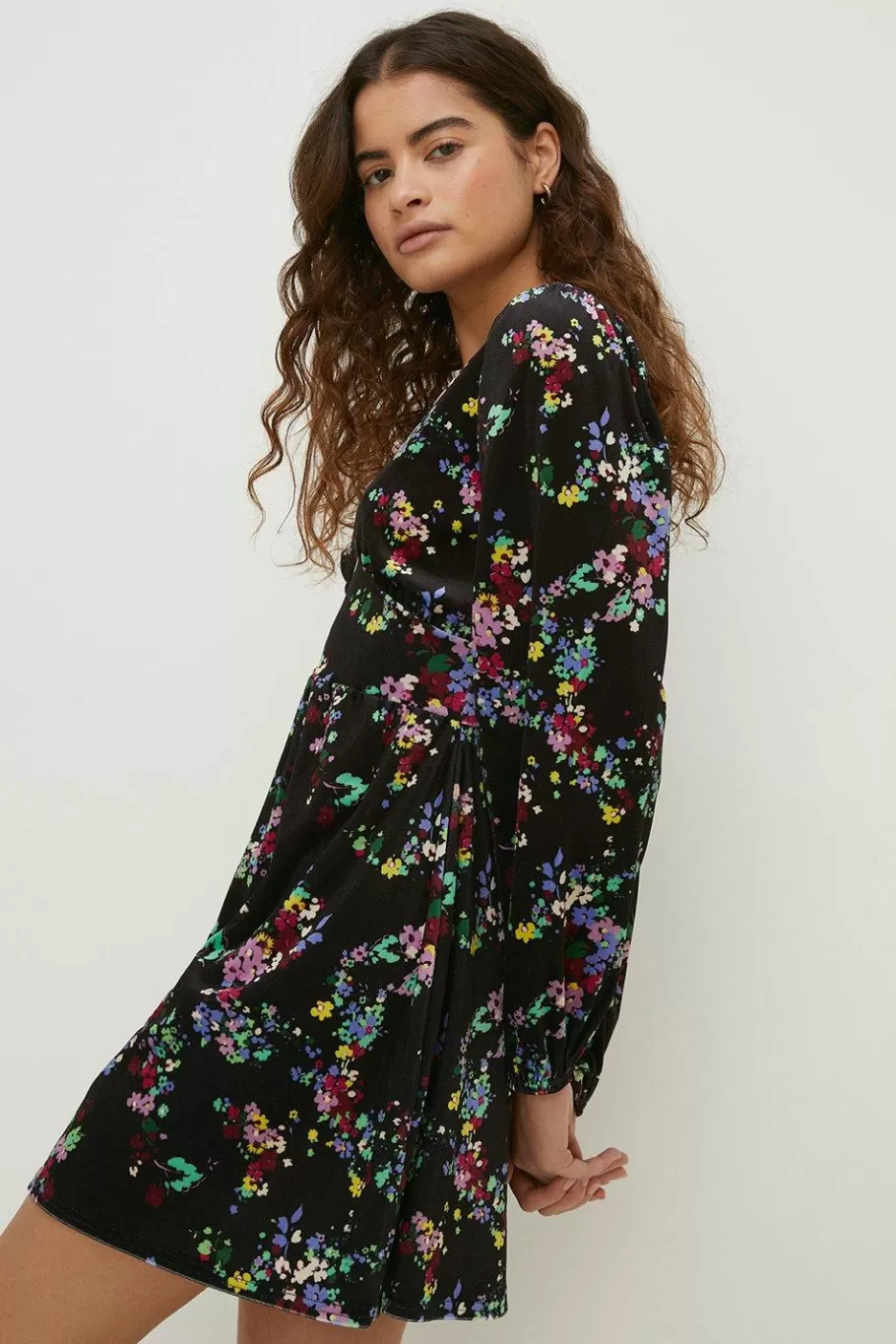 Oasis Petite Floral Velvet Empire Seam Mini Dress Black Cheap