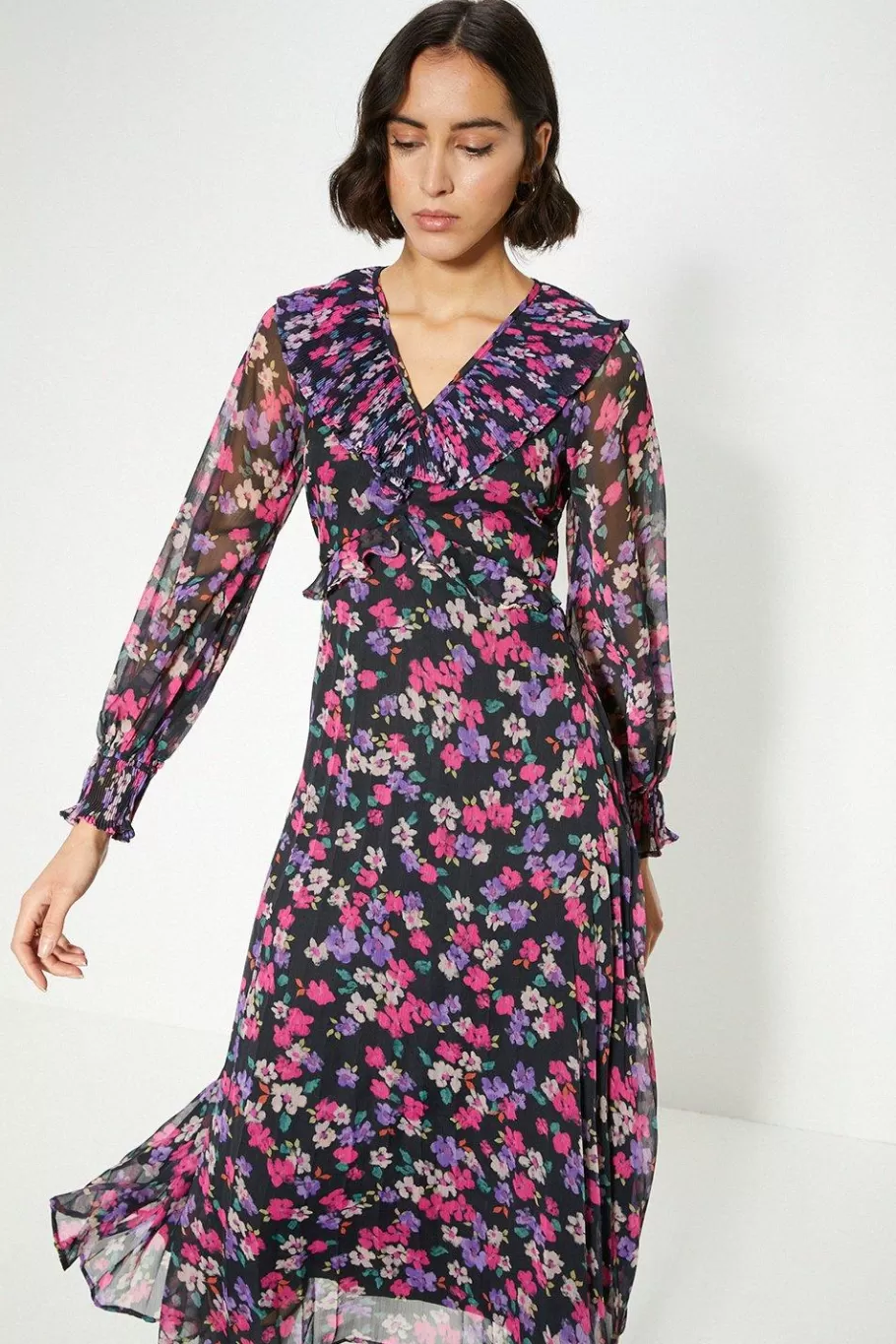 Oasis Pleated V Neck Floral Midi Dress Multi Outlet