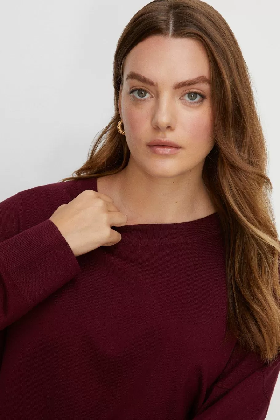 Oasis Plus Size Slouchy Jumper Berry Outlet