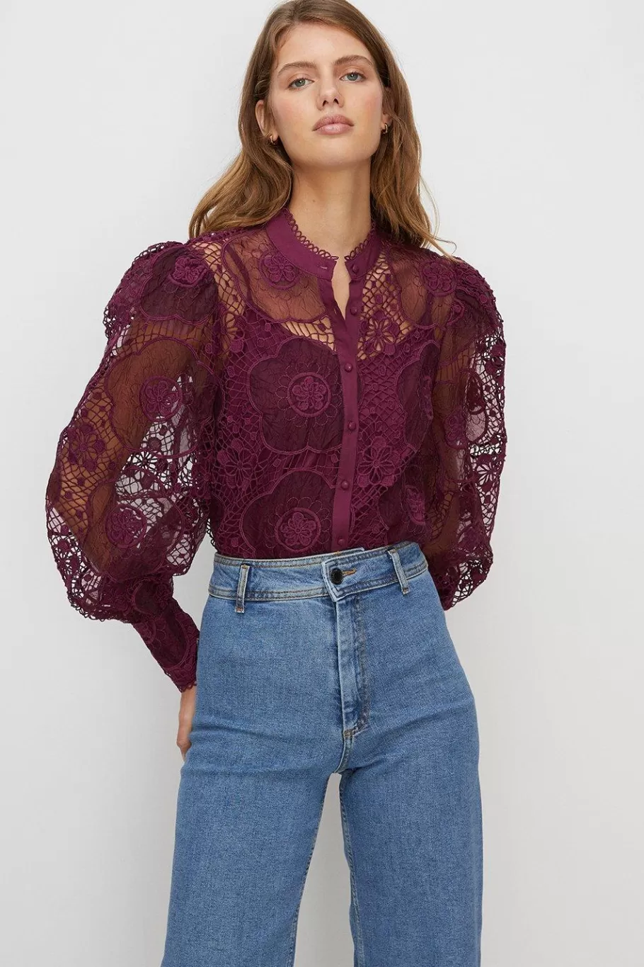 Oasis Premium Lace Scallop Trim Detailed Blouse Berry New