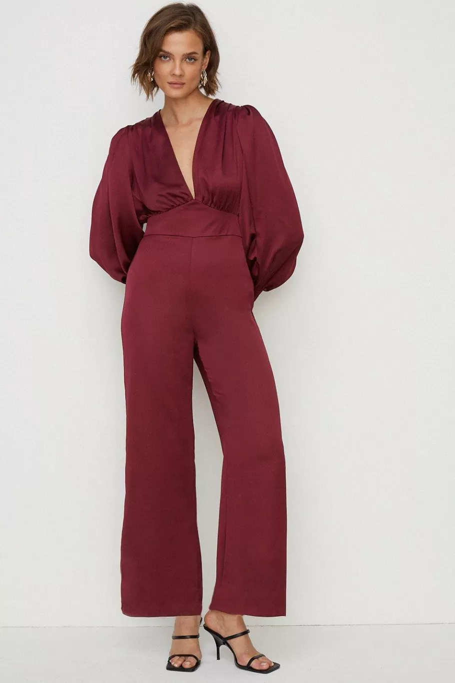 Oasis Satin Plunge Neck Balloon Sleeve Jumpsuit Berry Hot