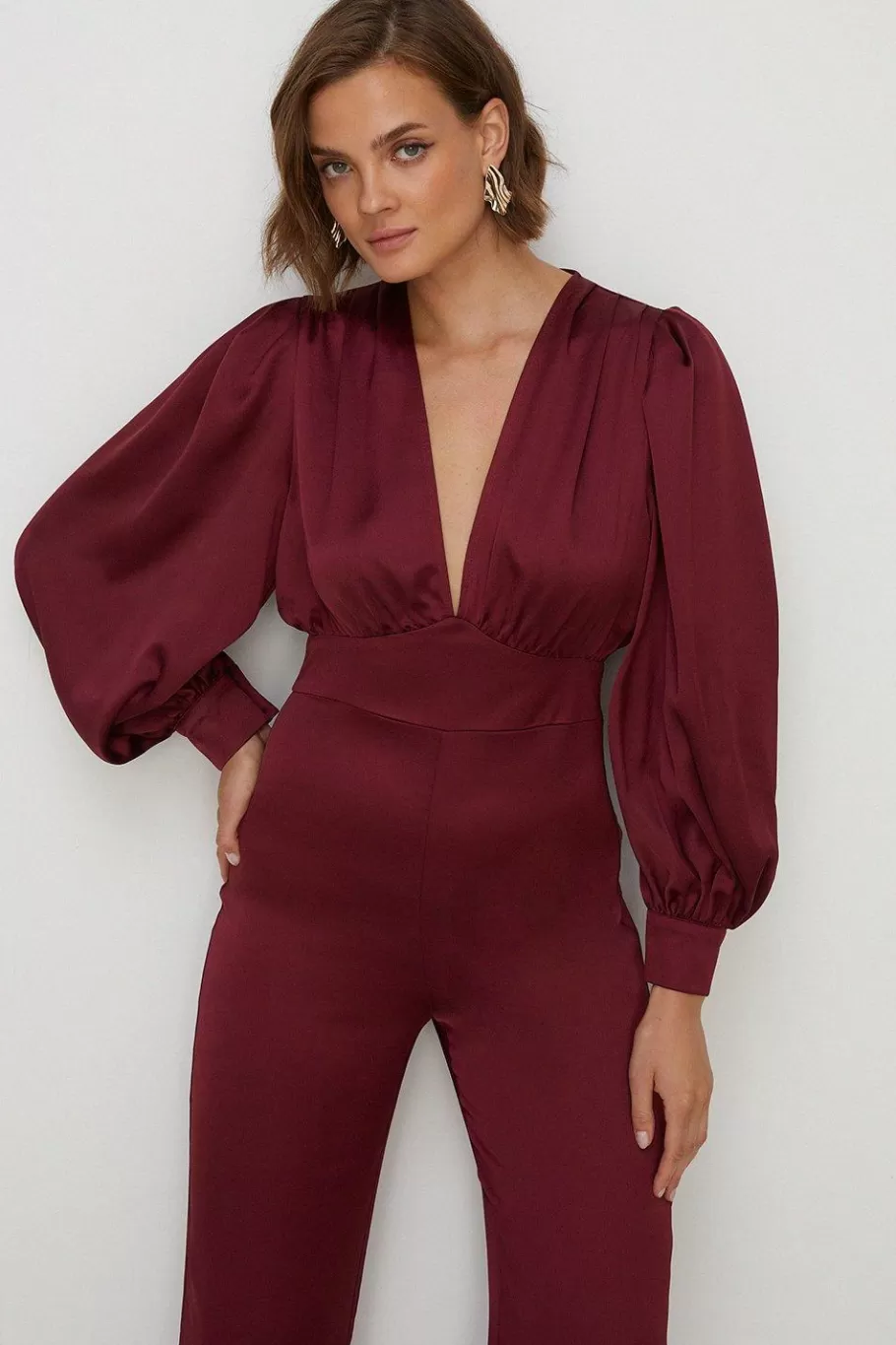 Oasis Satin Plunge Neck Balloon Sleeve Jumpsuit Berry Hot