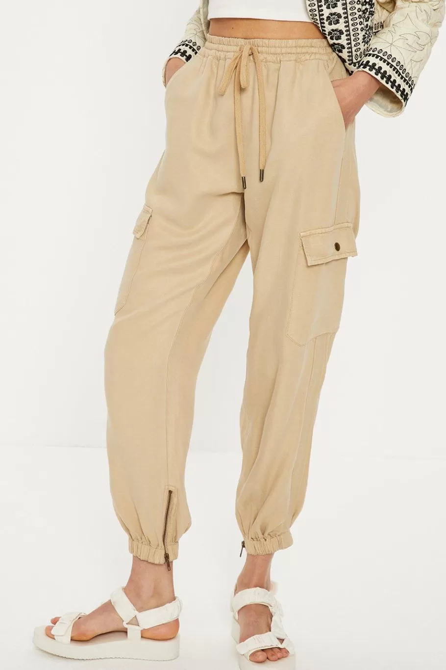 Oasis Tencel Ultimate Cargo Trouser Camel New