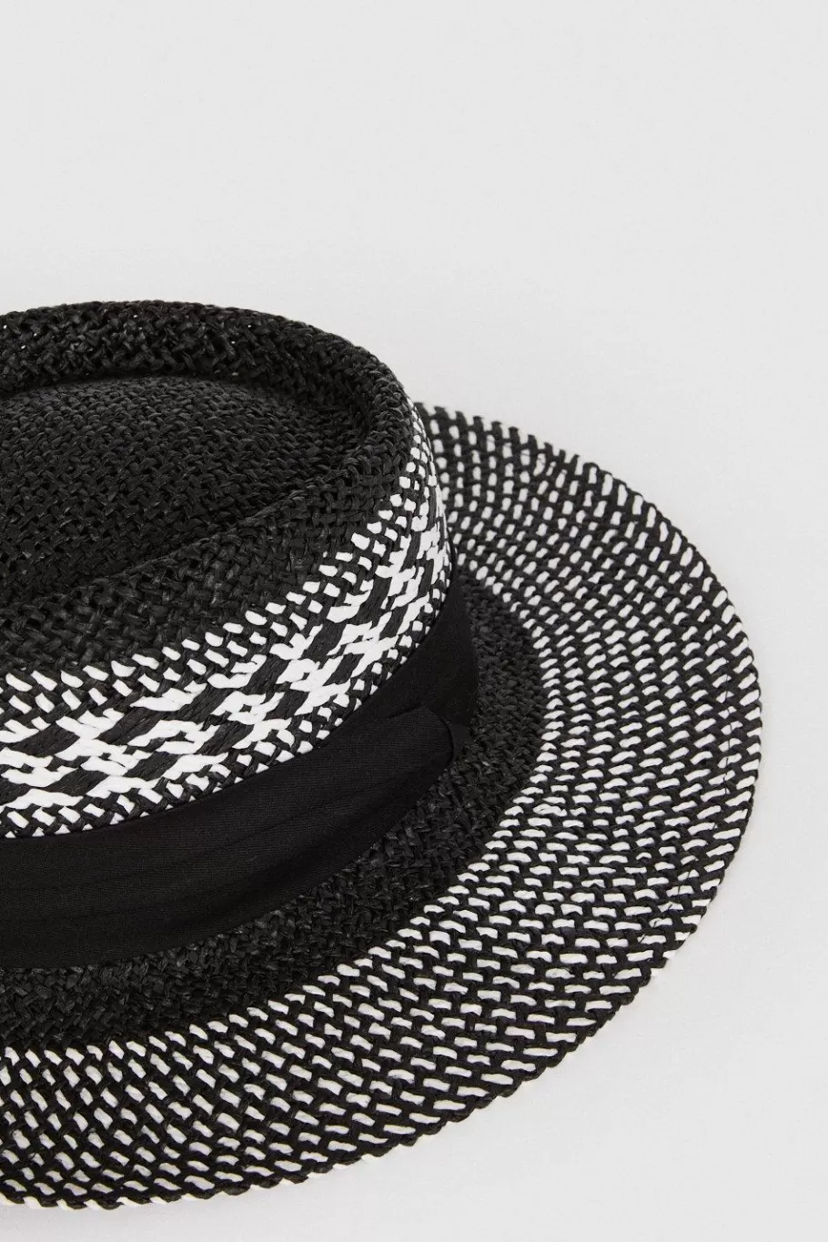 Oasis Woven Detail Contrast Band Fedora Straw Hat Black Fashion